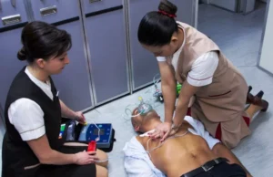 Cardiac Crisis at 35,000 Feet: How Crew Save Lives heart attack at 35,000 feet