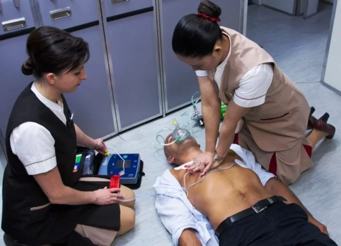 Cardiac Crisis at 35,000 Feet: How Crew Save Lives heart attack at 35,000 feet