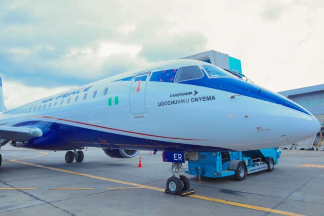 Embraer 190